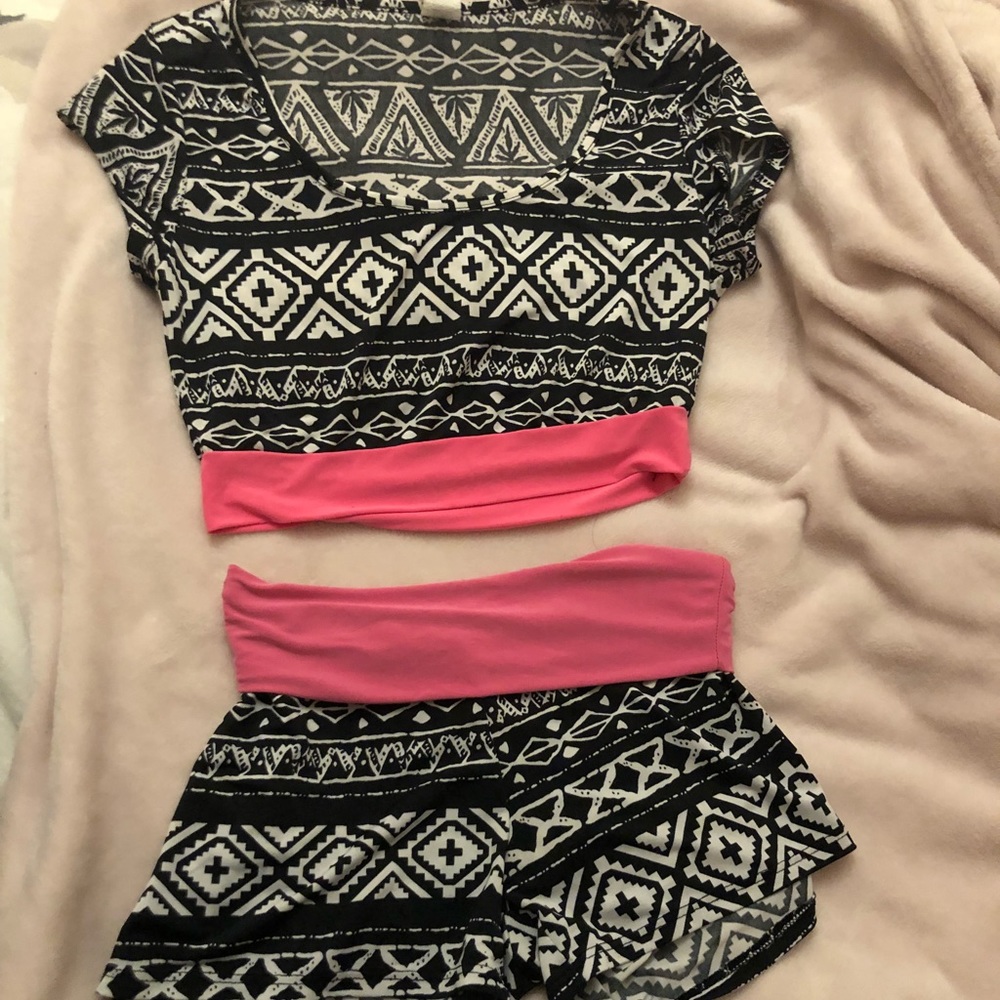 Two piece set